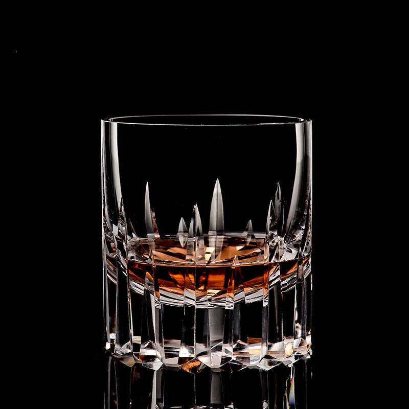 Zwaard Vast Sky Crystal Glass  - Wine To Beer To Liquor recensie en prijs